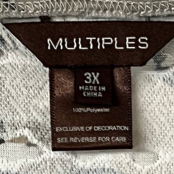 Multiples Womens Round Neck Tunic w/Sequined details on Décolletage Size 3X - Picture 2 of 6